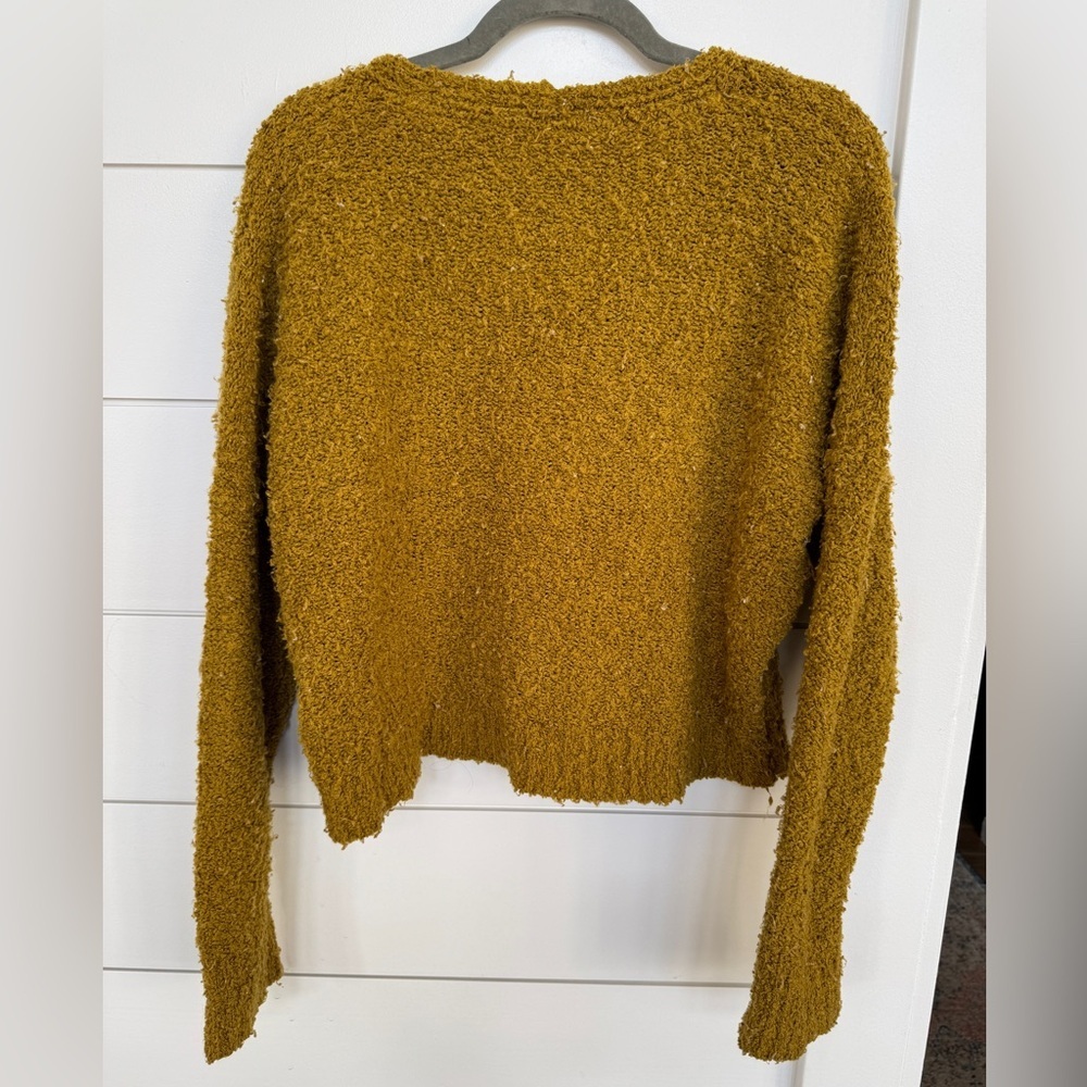 Free People Finders Keepers Moss V-neck Sweater
Size XS - Picture 4 of 9